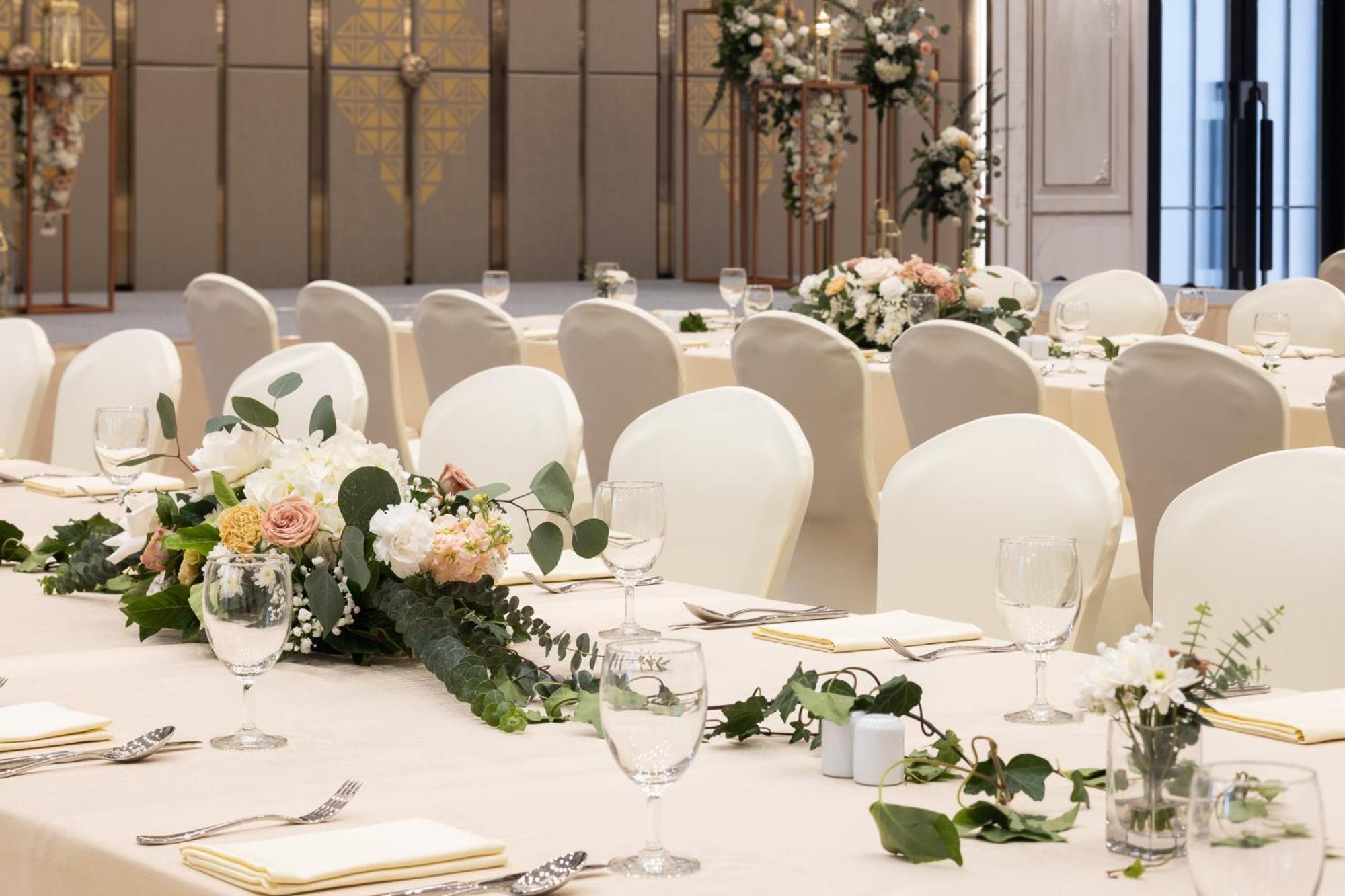 Eastin Grand Hotel Phayathai Banguecoque Exterior foto Wedding reception at the Westin Palace, Madrid